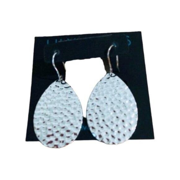 Lily Maris Hammered Silver Drop Earrings - Picture 3 of 4